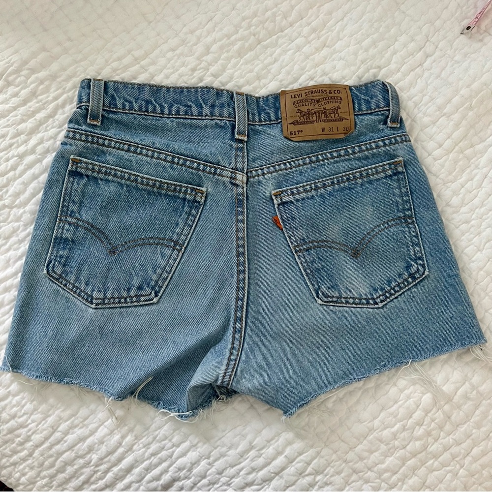 Vintage Levi’s 517 denim shorts